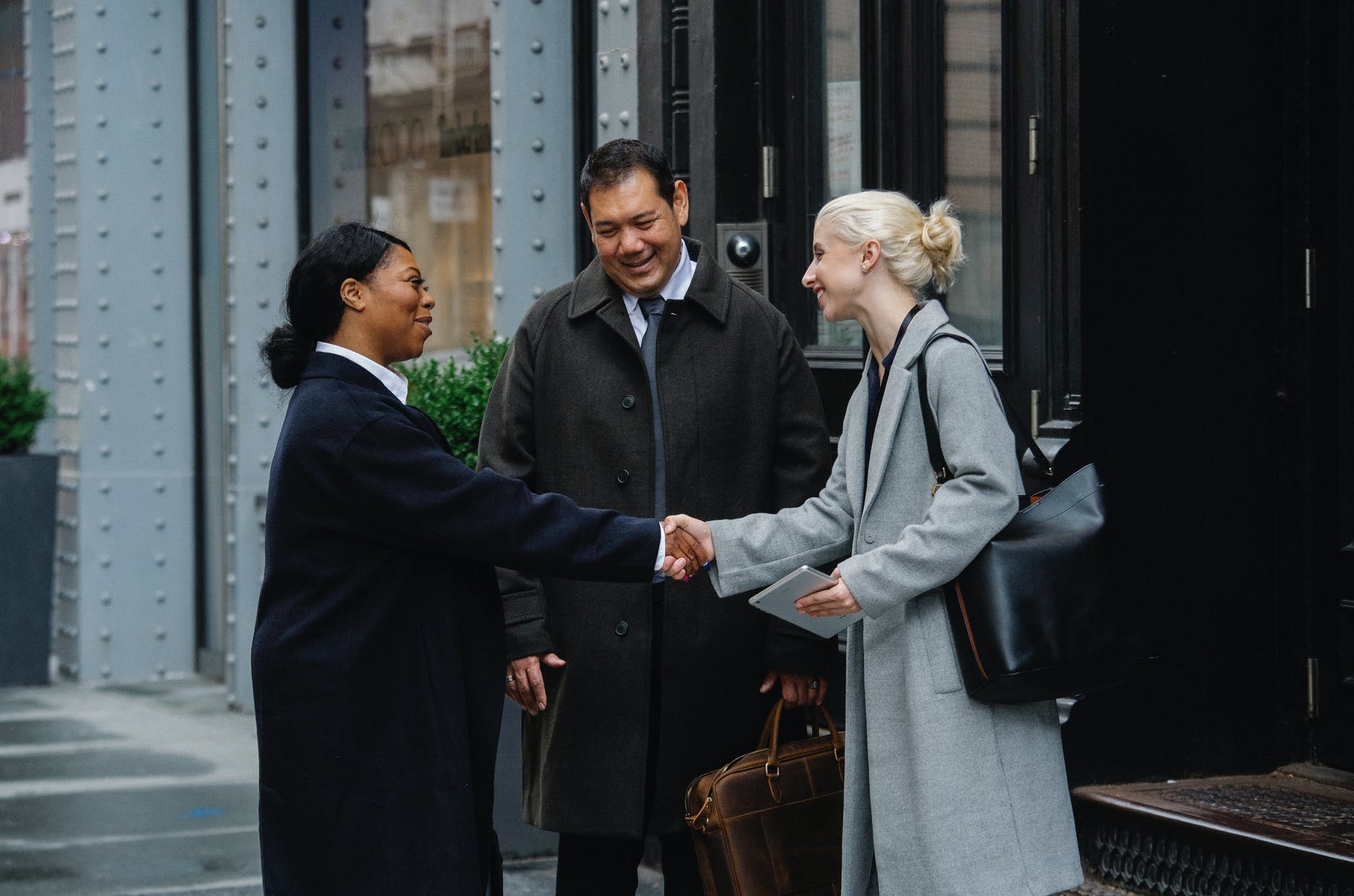 Secrets To Build Business Without Money