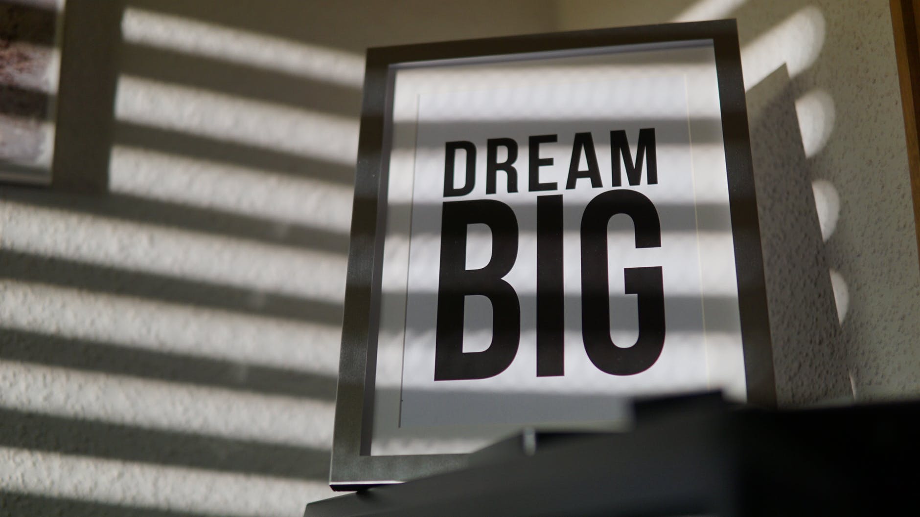 20 Top Quotes Useful to Read Everyday