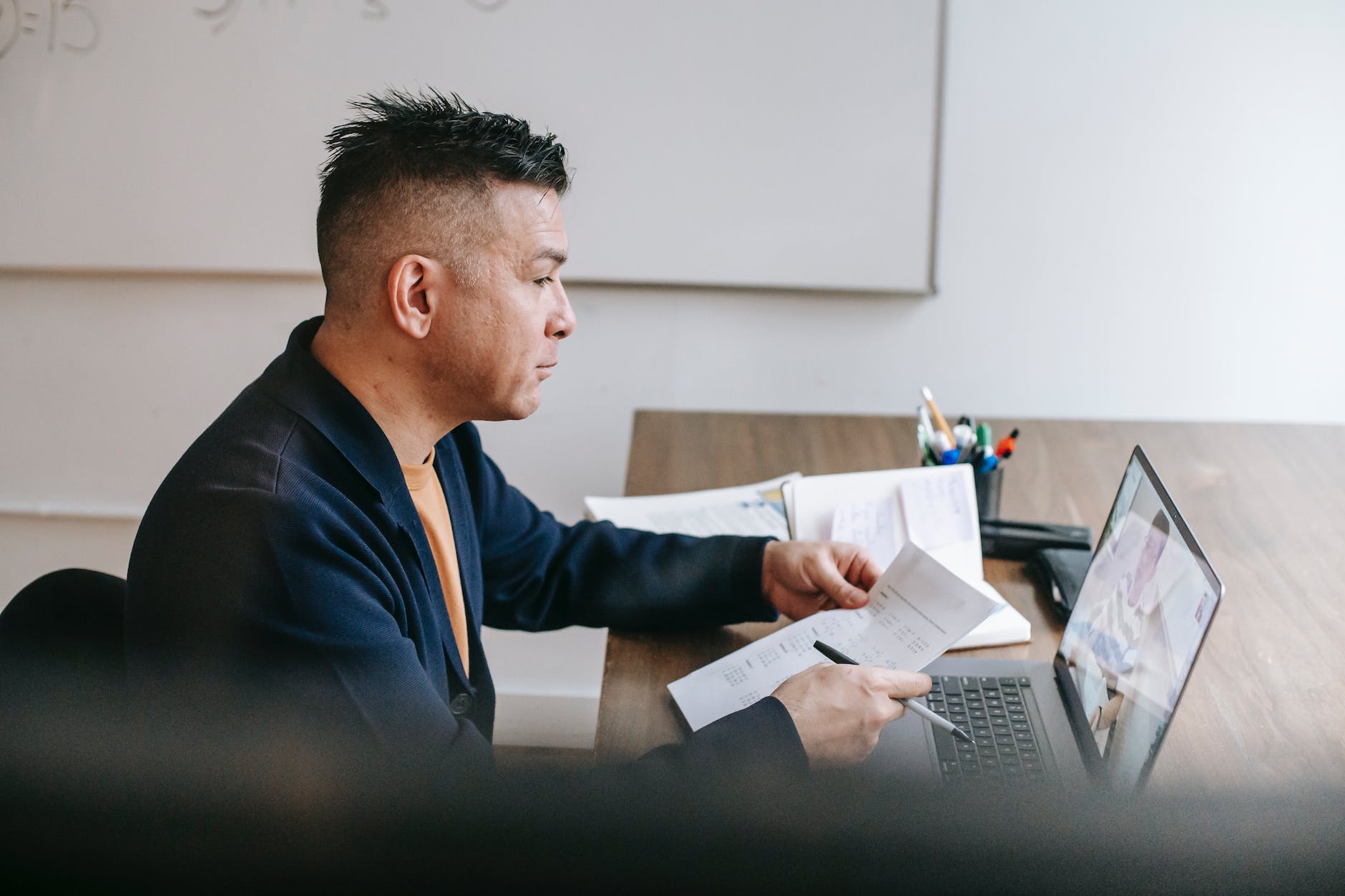 Best Example: Utilizing Boolean Operators in MySQL Query