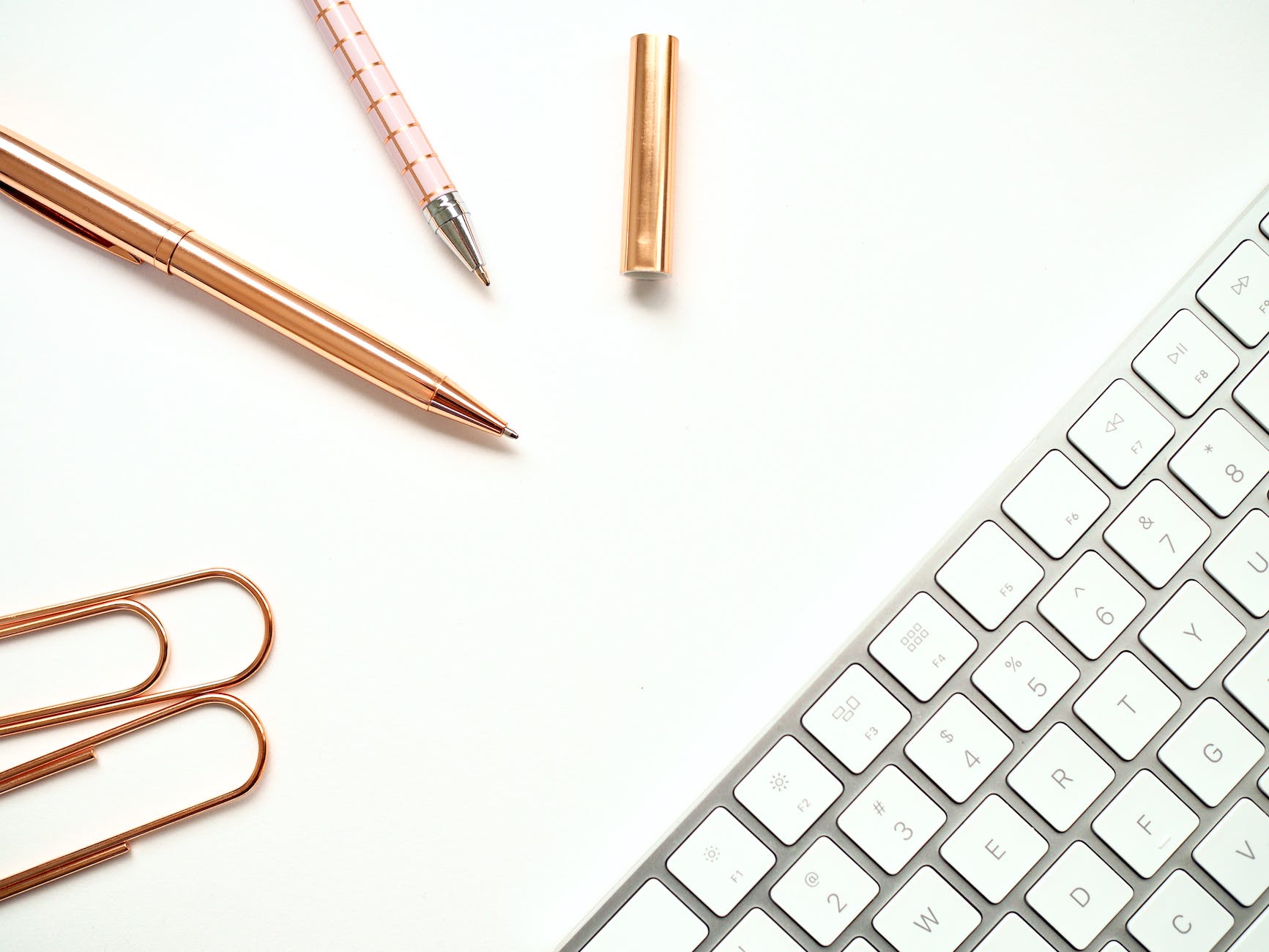 How to Write SQL Queries in PySpark: 3 Top Methods
